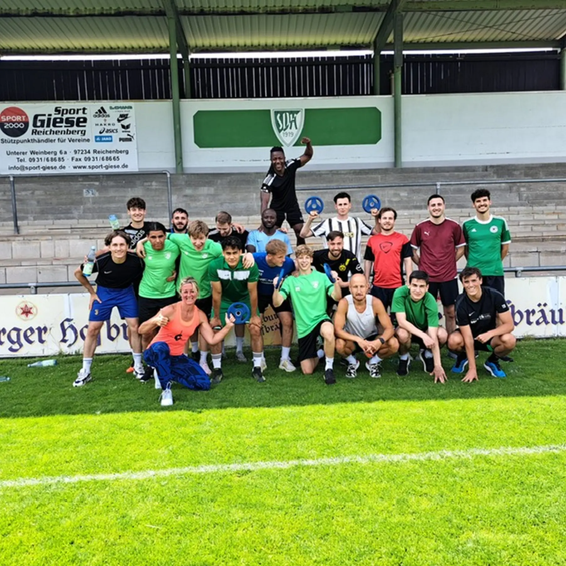 Körperakademie, Gruppenfoto
