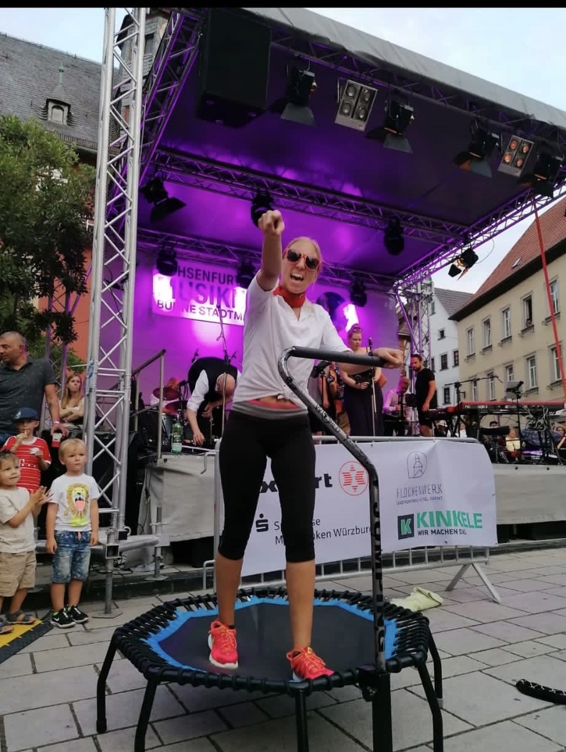 Körperakademie, Trainerin Nicole